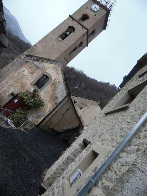 Paisible Maison Dans Les Pyrenees Fontpédrouse Exterior foto